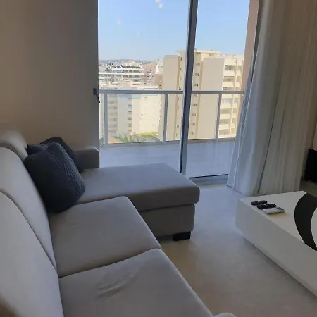 Apartmán Elite 14e Da Rocha *